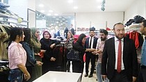 Esnafa aşure ikramı