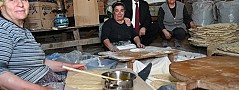 Geleneğe tanık oldu