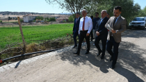 Köy yolu yenilendi