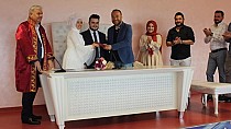 Nikah şahidi oldu - haberi