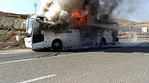 Otobüs yandı - haberi