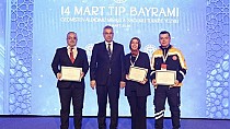 Sağlık ödülü aldılar