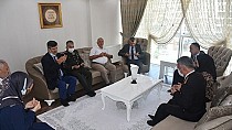 Şehit ailesine ziyaret - haberi
